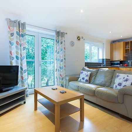 Appartement Rest & Recharge - Birley View à Manchester Extérieur photo